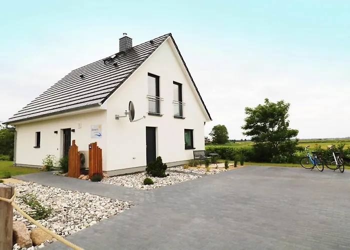 Holiday home Hinnerk Karlshagen